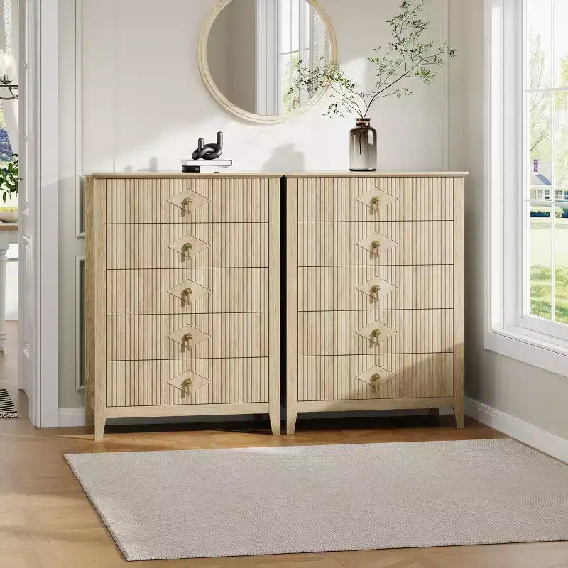 Commode Blanche Cannelée pour Chambre, Tour de Rangement Haute de 43 po avec 5 Tiroirs, Commode Moderne, Unité de Rangement pour Placard, Entrée