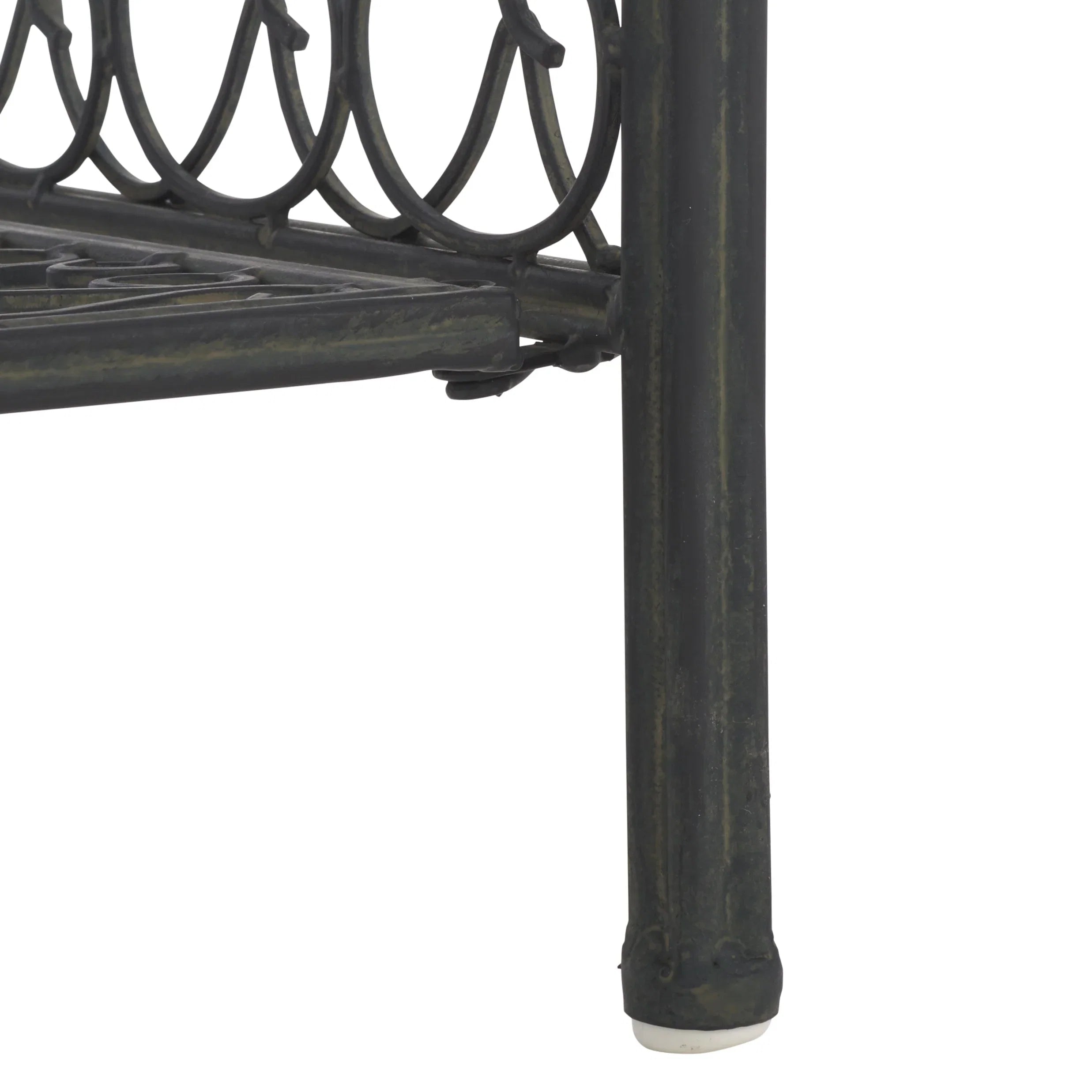 SAFAVIEH Bryn Étagère de boulanger d'extérieur victorienne en fer forgé à 4 niveaux - 63,5 cm l x 38,1 cm P x 160 cm H - 25L x 15P x 63H