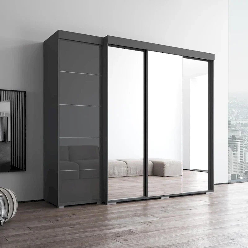 Armoire à trois miroirs